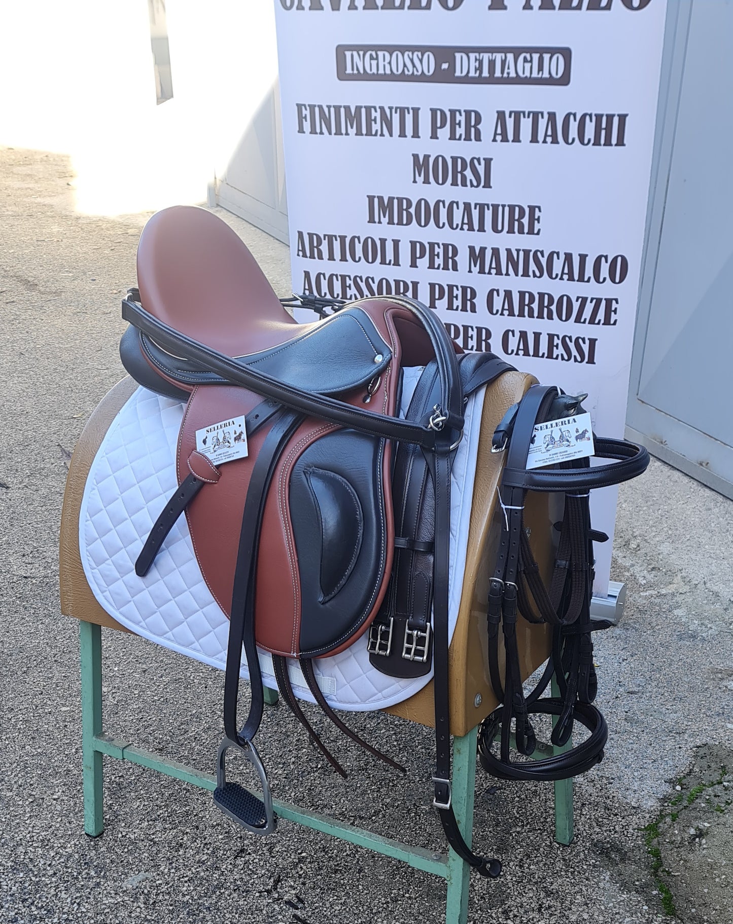 Sella dressage in doppio cuoio marrone